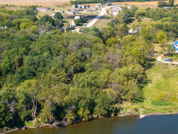 15361 Bluff, SOUTH BELOIT, Illinois 61080, 3 Bedrooms Bedrooms, ,2 BathroomsBathrooms,House,For Sale,Bluff,202506236