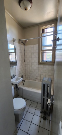 129 2nd, ROCKFORD, Illinois 61107, ,5+ Units,For Sale,2nd,202506238