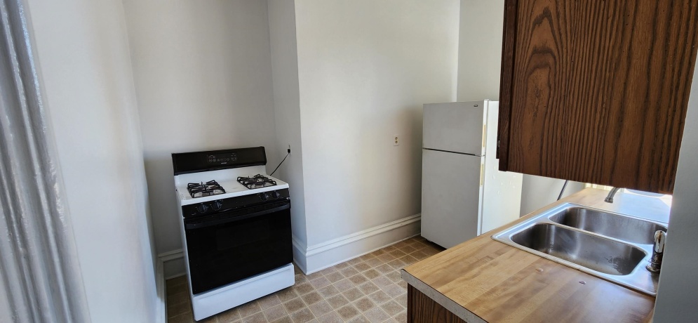 129 2nd, ROCKFORD, Illinois 61107, ,5+ Units,For Sale,2nd,202506238