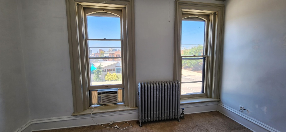 129 2nd, ROCKFORD, Illinois 61107, ,5+ Units,For Sale,2nd,202506238