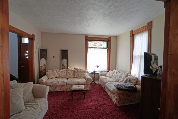 418 Main, ELIZABETH, Illinois 61028, 3 Bedrooms Bedrooms, ,1 BathroomBathrooms,House,For Sale,Main,202506251