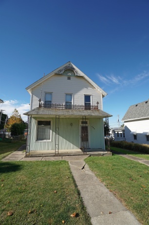 418 Main, ELIZABETH, Illinois 61028, 3 Bedrooms Bedrooms, ,1 BathroomBathrooms,House,For Sale,Main,202506251