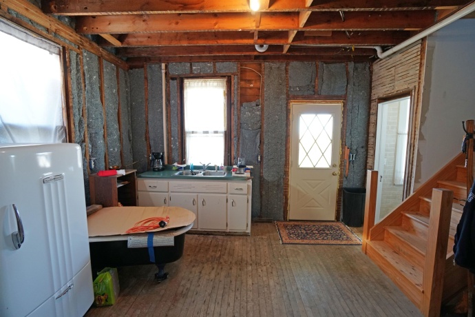 418 Main, ELIZABETH, Illinois 61028, 3 Bedrooms Bedrooms, ,1 BathroomBathrooms,House,For Sale,Main,202506251