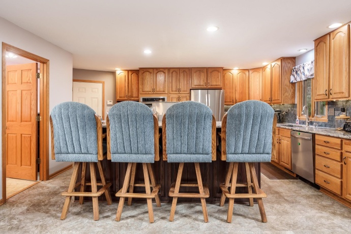 5076 Oak Hill, ROCKFORD, Illinois 61109, 3 Bedrooms Bedrooms, ,2 BathroomsBathrooms,House,For Sale,Oak Hill,202506255