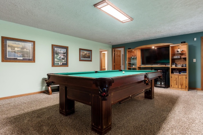 5076 Oak Hill, ROCKFORD, Illinois 61109, 3 Bedrooms Bedrooms, ,2 BathroomsBathrooms,House,For Sale,Oak Hill,202506255