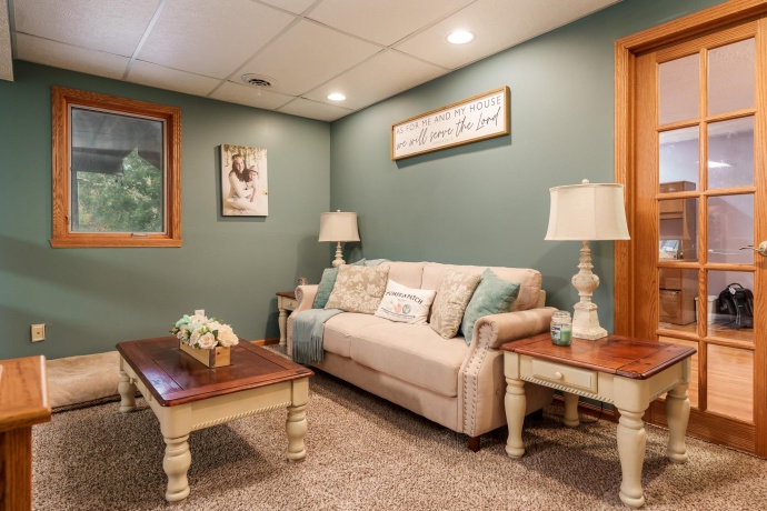 5076 Oak Hill, ROCKFORD, Illinois 61109, 3 Bedrooms Bedrooms, ,2 BathroomsBathrooms,House,For Sale,Oak Hill,202506255