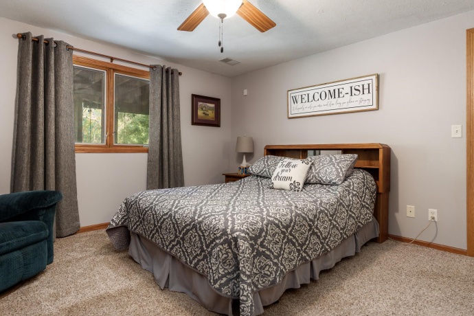 5076 Oak Hill, ROCKFORD, Illinois 61109, 3 Bedrooms Bedrooms, ,2 BathroomsBathrooms,House,For Sale,Oak Hill,202506255