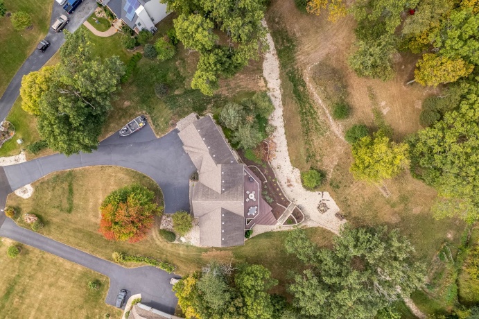 5076 Oak Hill, ROCKFORD, Illinois 61109, 3 Bedrooms Bedrooms, ,2 BathroomsBathrooms,House,For Sale,Oak Hill,202506255