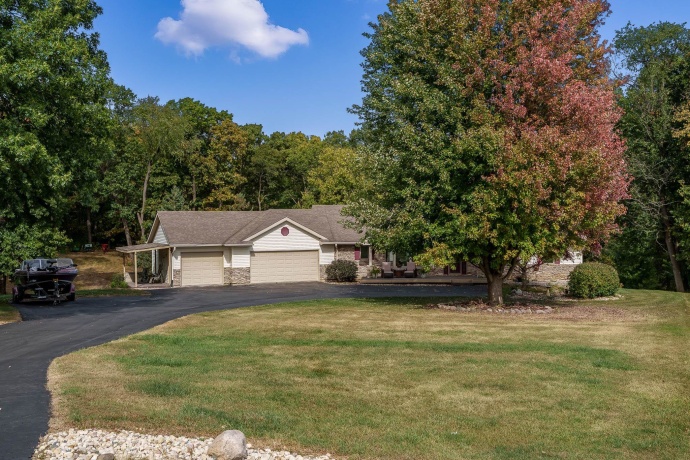 5076 Oak Hill, ROCKFORD, Illinois 61109, 3 Bedrooms Bedrooms, ,2 BathroomsBathrooms,House,For Sale,Oak Hill,202506255