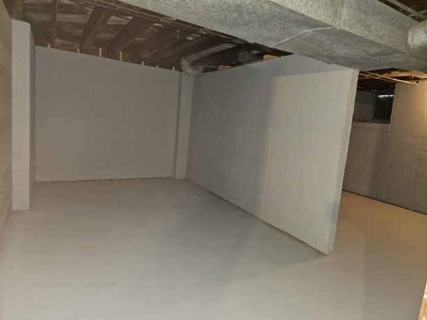 627 Paris, ROCKFORD, Illinois 61107, 4 Bedrooms Bedrooms, ,1 BathroomBathrooms,House,For Sale,Paris,202506265