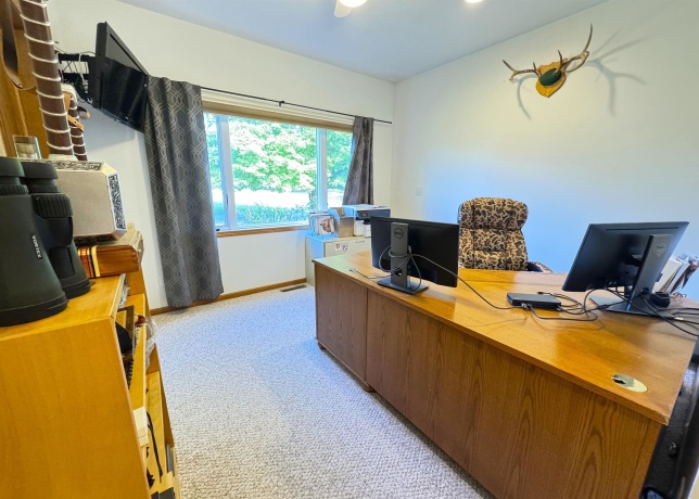 26-58 Blackwod, LAKE CARROLL, Illinois 61046, 4 Bedrooms Bedrooms, ,3 BathroomsBathrooms,House,For Sale,Blackwod,202506267