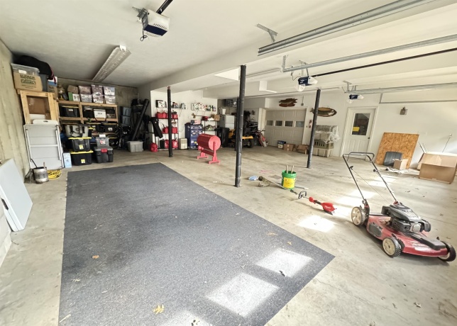 26-58 Blackwod, LAKE CARROLL, Illinois 61046, 4 Bedrooms Bedrooms, ,3 BathroomsBathrooms,House,For Sale,Blackwod,202506267