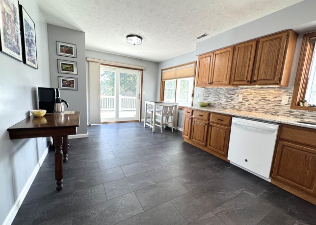 26-58 Blackwod, LAKE CARROLL, Illinois 61046, 4 Bedrooms Bedrooms, ,3 BathroomsBathrooms,House,For Sale,Blackwod,202506267