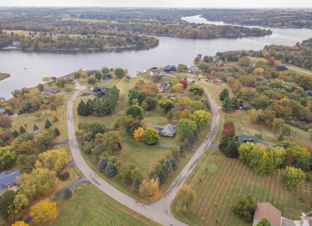 26-58 Blackwod, LAKE CARROLL, Illinois 61046, 4 Bedrooms Bedrooms, ,3 BathroomsBathrooms,House,For Sale,Blackwod,202506267