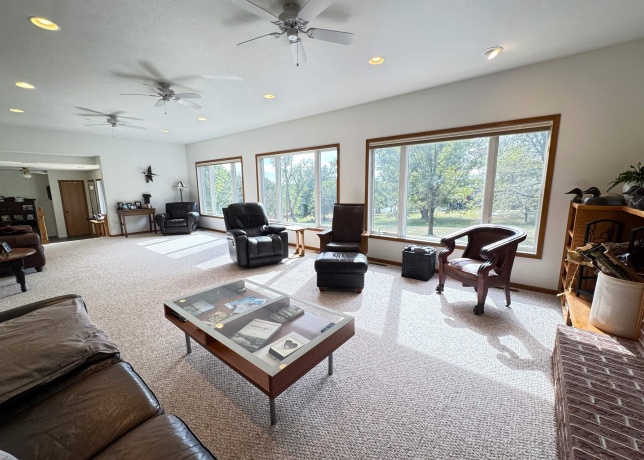 26-58 Blackwod, LAKE CARROLL, Illinois 61046, 4 Bedrooms Bedrooms, ,3 BathroomsBathrooms,House,For Sale,Blackwod,202506267