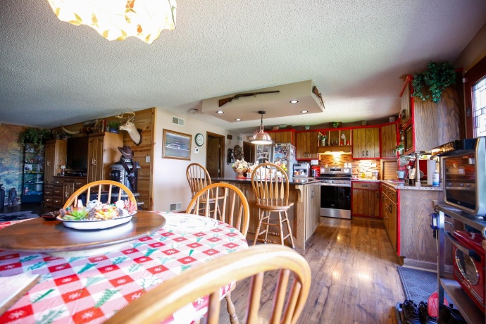 1627 950th, Tonica, Illinois 61370, 3 Bedrooms Bedrooms, ,2 BathroomsBathrooms,House,For Sale,950th,202506268