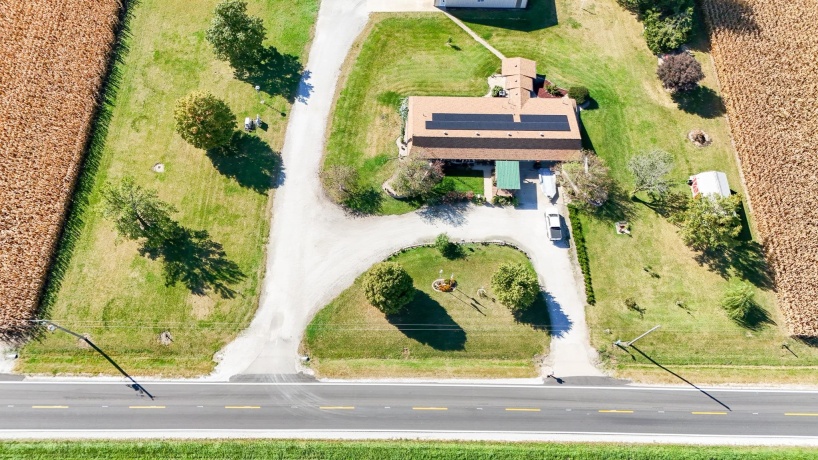 1627 950th, Tonica, Illinois 61370, 3 Bedrooms Bedrooms, ,2 BathroomsBathrooms,House,For Sale,950th,202506268