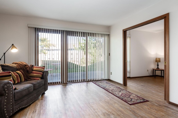 220-2A BIENTERRA, ROCKFORD, Illinois 61107, 2 Bedrooms Bedrooms, ,2 BathroomsBathrooms,Condominium,For Sale,BIENTERRA,202505751