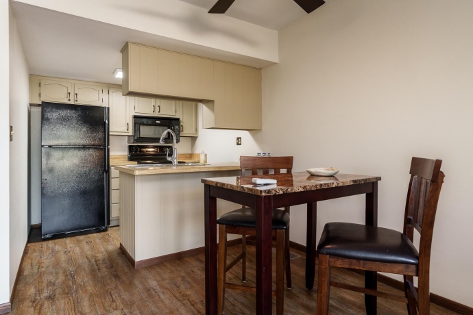 220-2A BIENTERRA, ROCKFORD, Illinois 61107, 2 Bedrooms Bedrooms, ,2 BathroomsBathrooms,Condominium,For Sale,BIENTERRA,202505751