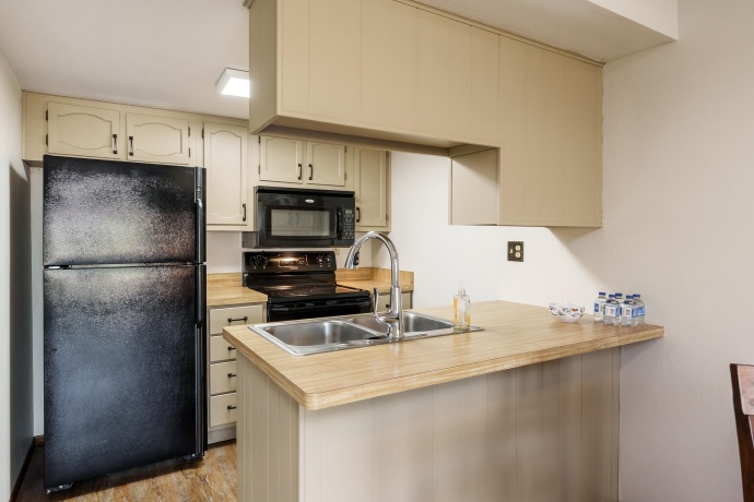 220-2A BIENTERRA, ROCKFORD, Illinois 61107, 2 Bedrooms Bedrooms, ,2 BathroomsBathrooms,Condominium,For Sale,BIENTERRA,202505751