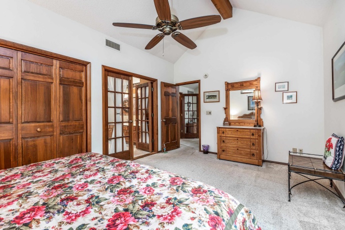 10 Woodway, GALENA, Illinois 61036, 4 Bedrooms Bedrooms, ,3 BathroomsBathrooms,House,For Sale,Woodway,202506275