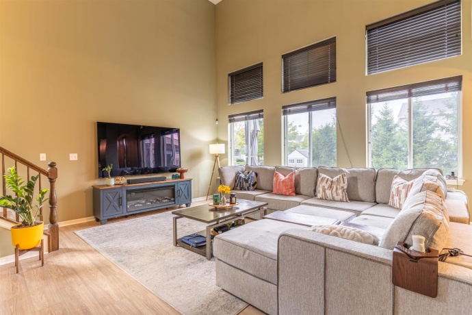 252 Purcell, Volo, Illinois 60073, 4 Bedrooms Bedrooms, ,2 BathroomsBathrooms,House,For Sale,Purcell,202506288