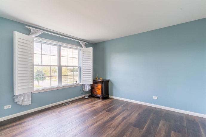 252 Purcell, Volo, Illinois 60073, 4 Bedrooms Bedrooms, ,2 BathroomsBathrooms,House,For Sale,Purcell,202506288