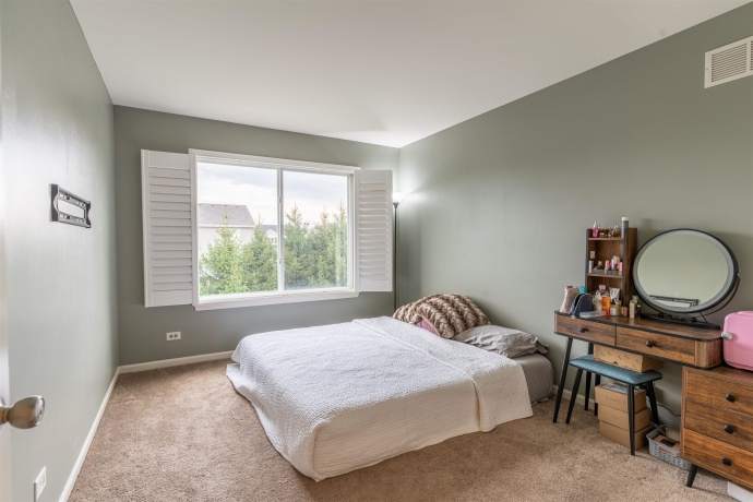 252 Purcell, Volo, Illinois 60073, 4 Bedrooms Bedrooms, ,2 BathroomsBathrooms,House,For Sale,Purcell,202506288