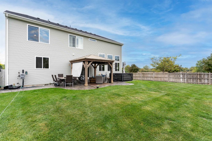 252 Purcell, Volo, Illinois 60073, 4 Bedrooms Bedrooms, ,2 BathroomsBathrooms,House,For Sale,Purcell,202506288