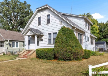1022 23rd, ROCKFORD, Illinois 61108, 4 Bedrooms Bedrooms, ,1 BathroomBathrooms,House,For Sale,23rd,202506123