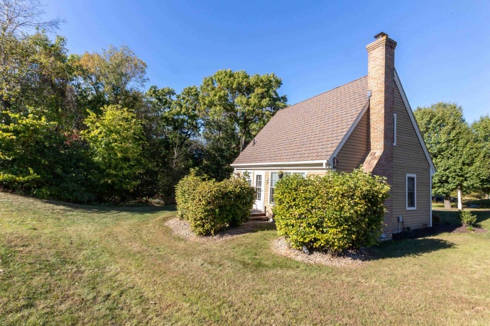 21 Thatcher, GALENA, Illinois 61036, 2 Bedrooms Bedrooms, ,2 BathroomsBathrooms,Condominium,For Sale,Thatcher,202506296