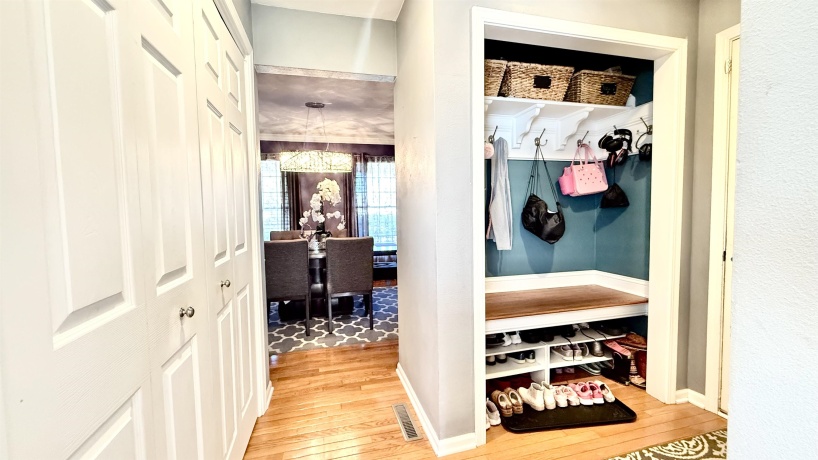 4227 Berkshire, ROCKTON, Illinois 61072, 4 Bedrooms Bedrooms, ,2 BathroomsBathrooms,House,For Sale,Berkshire,202506298