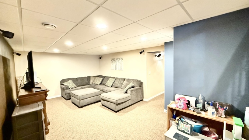 4227 Berkshire, ROCKTON, Illinois 61072, 4 Bedrooms Bedrooms, ,2 BathroomsBathrooms,House,For Sale,Berkshire,202506298