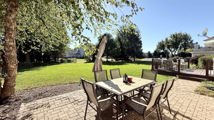 4227 Berkshire, ROCKTON, Illinois 61072, 4 Bedrooms Bedrooms, ,2 BathroomsBathrooms,House,For Sale,Berkshire,202506298