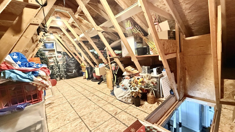 4227 Berkshire, ROCKTON, Illinois 61072, 4 Bedrooms Bedrooms, ,2 BathroomsBathrooms,House,For Sale,Berkshire,202506298