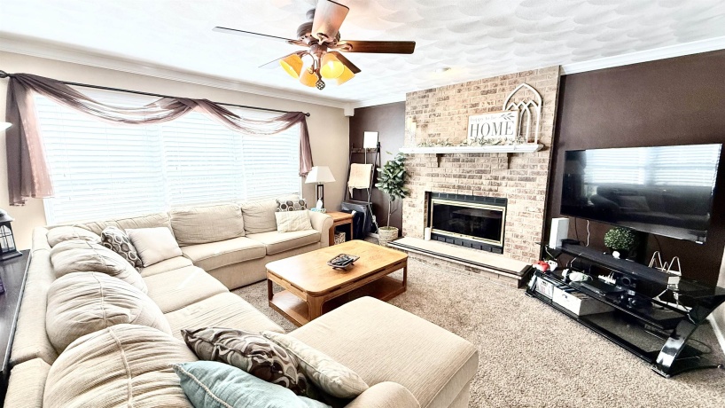 4227 Berkshire, ROCKTON, Illinois 61072, 4 Bedrooms Bedrooms, ,2 BathroomsBathrooms,House,For Sale,Berkshire,202506298