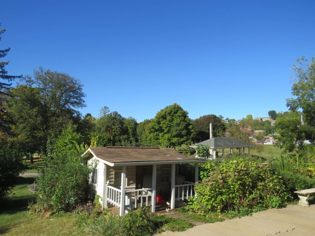 515 Park, GALENA, Illinois 61036, 4 Bedrooms Bedrooms, ,2 BathroomsBathrooms,House,For Sale,Park,202506299