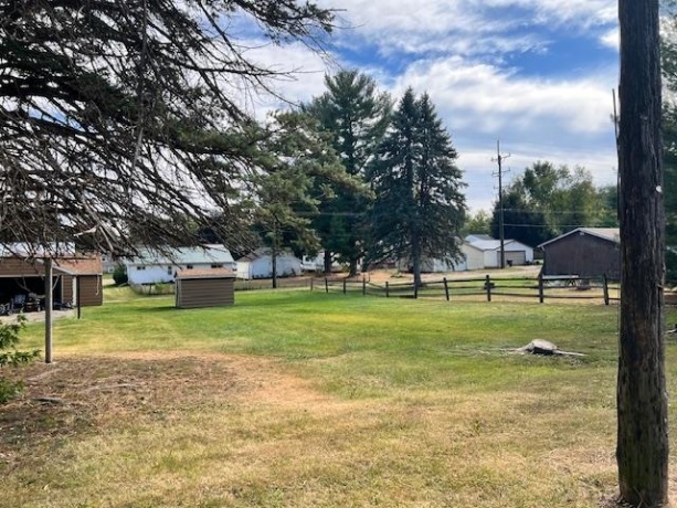 913 15th, FREEPORT, Illinois 61032, 2 Bedrooms Bedrooms, ,1 BathroomBathrooms,House,For Sale,15th,202506302