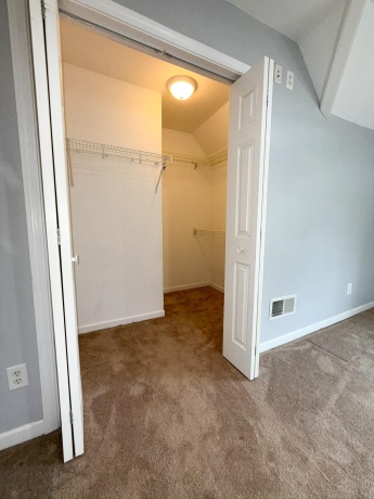 101 Chicago, DAVIS JUNCTION, Illinois 61020, 3 Bedrooms Bedrooms, ,2 BathroomsBathrooms,House,For Sale,Chicago,202506310