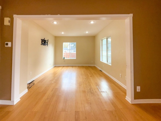 101 Chicago, DAVIS JUNCTION, Illinois 61020, 3 Bedrooms Bedrooms, ,2 BathroomsBathrooms,House,For Sale,Chicago,202506310