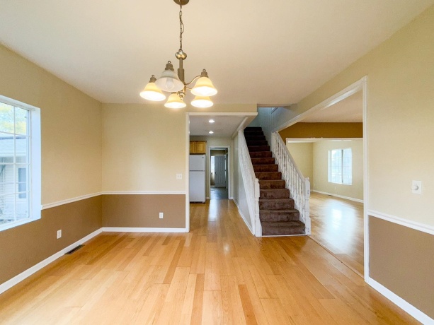 101 Chicago, DAVIS JUNCTION, Illinois 61020, 3 Bedrooms Bedrooms, ,2 BathroomsBathrooms,House,For Sale,Chicago,202506310