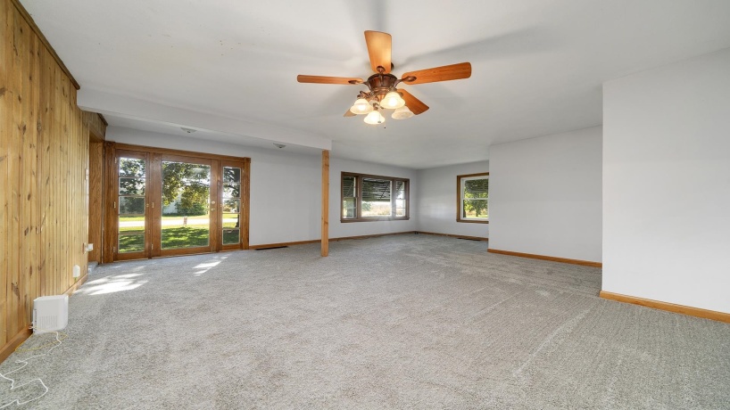 8540 Manchester, CAPRON, Illinois 61012, 3 Bedrooms Bedrooms, ,2 BathroomsBathrooms,House,For Sale,Manchester,202506312