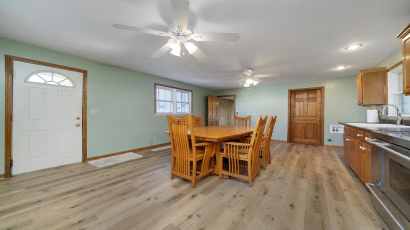 8540 Manchester, CAPRON, Illinois 61012, 3 Bedrooms Bedrooms, ,2 BathroomsBathrooms,House,For Sale,Manchester,202506312