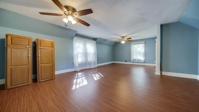 8540 Manchester, CAPRON, Illinois 61012, 3 Bedrooms Bedrooms, ,2 BathroomsBathrooms,House,For Sale,Manchester,202506312