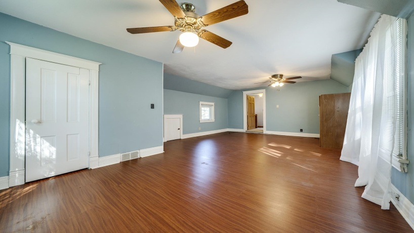 8540 Manchester, CAPRON, Illinois 61012, 3 Bedrooms Bedrooms, ,2 BathroomsBathrooms,House,For Sale,Manchester,202506312