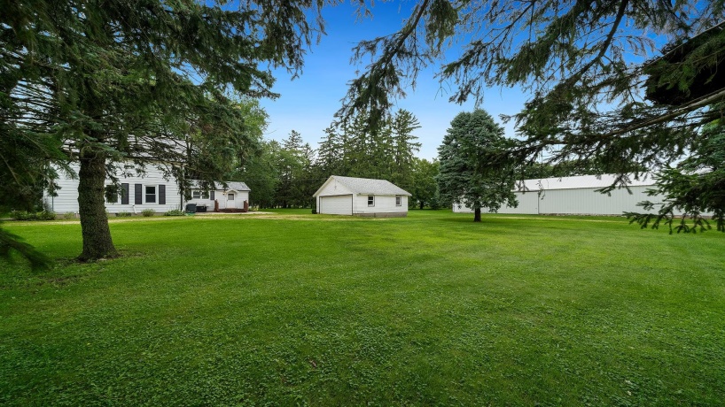 8540 Manchester, CAPRON, Illinois 61012, 3 Bedrooms Bedrooms, ,2 BathroomsBathrooms,House,For Sale,Manchester,202506312