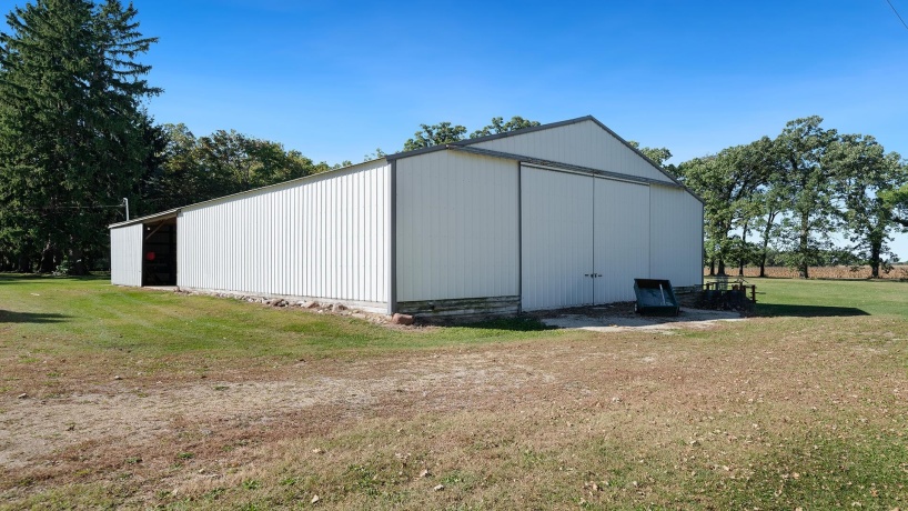 8540 Manchester, CAPRON, Illinois 61012, 3 Bedrooms Bedrooms, ,2 BathroomsBathrooms,House,For Sale,Manchester,202506312