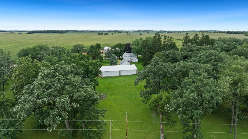 8540 Manchester, CAPRON, Illinois 61012, 3 Bedrooms Bedrooms, ,2 BathroomsBathrooms,House,For Sale,Manchester,202506312