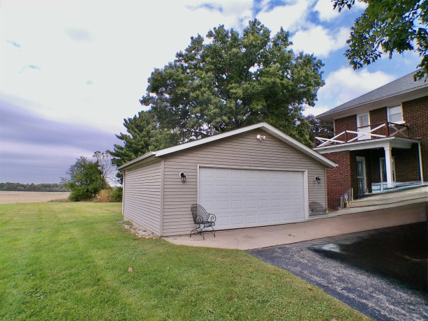 14086 IL Route 76, CALEDONIA, Illinois 61011, 4 Bedrooms Bedrooms, ,1 BathroomBathrooms,House,For Sale,IL Route 76,202506320