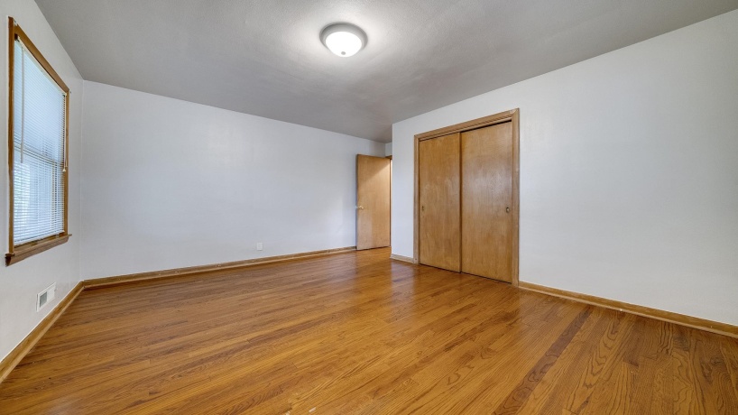 3016 12th, ROCKFORD, Illinois 61108, 3 Bedrooms Bedrooms, ,2 BathroomsBathrooms,House,For Sale,12th,202506322